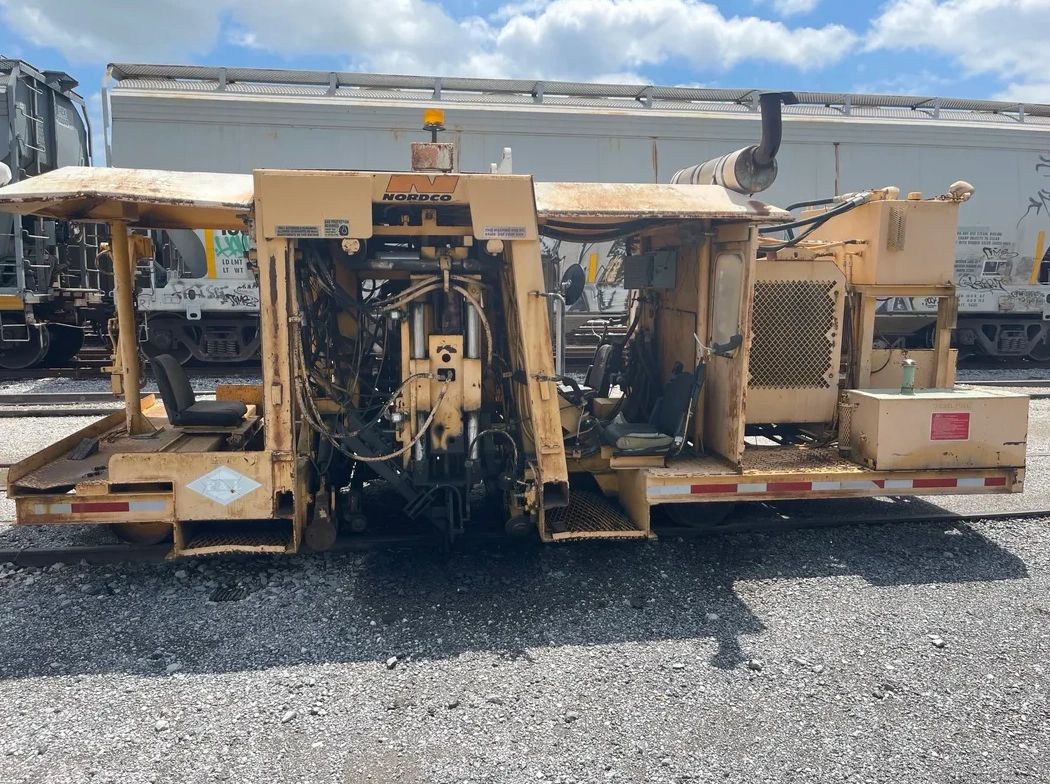 NORDCO HYDRAHAMMER DUAL SIDE RAILROAD SPIKER JOHN DEERE POWER